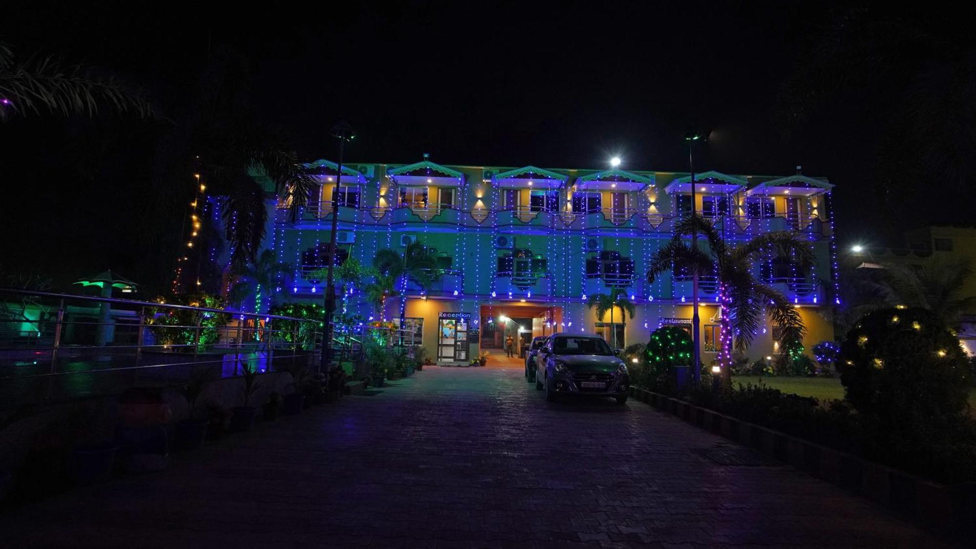 Marino Beach Resort 만다르모니 외부 사진